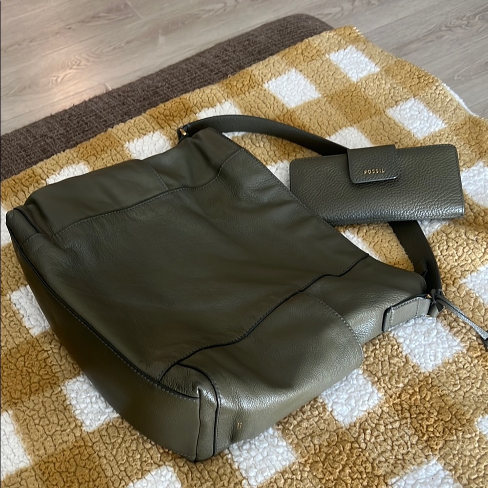 Fossil Purse With Matching Wallet - image 1